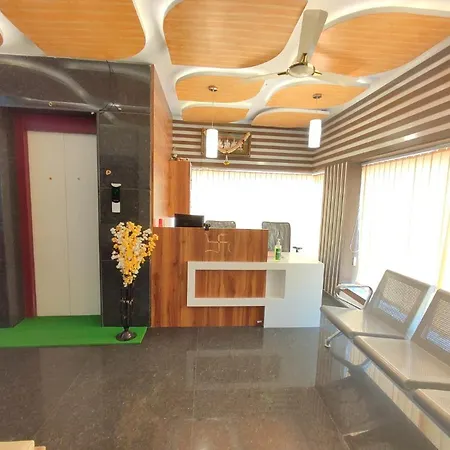 Hotel Royal Suites